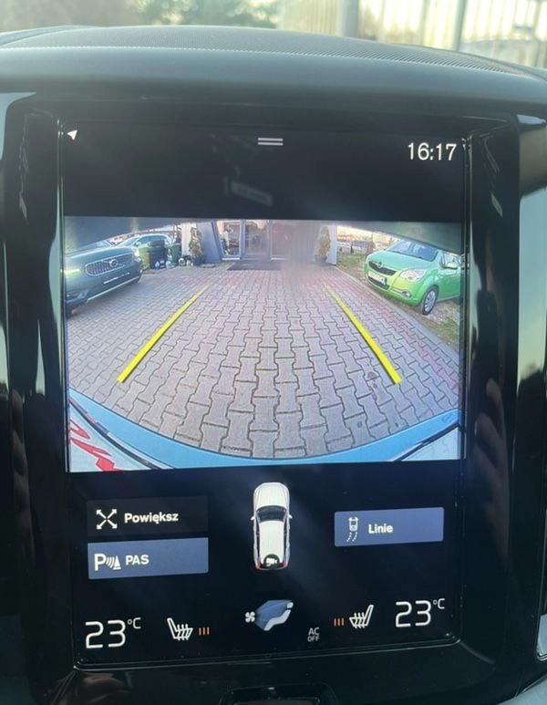 Volvo XC 60 cena 119900 przebieg: 148000, rok produkcji 2019 z Warszawa małe 211